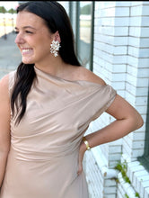 Load image into Gallery viewer, A Lovely Day Midi Dress