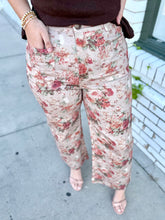 Load image into Gallery viewer, The Pretty in Petals Pant