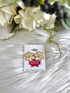 The Alyssa Pearl Floral Studs