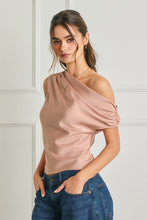 Load image into Gallery viewer, The Silken Charm Top-Rose