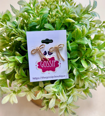 Gold Tied With a Bow Studs