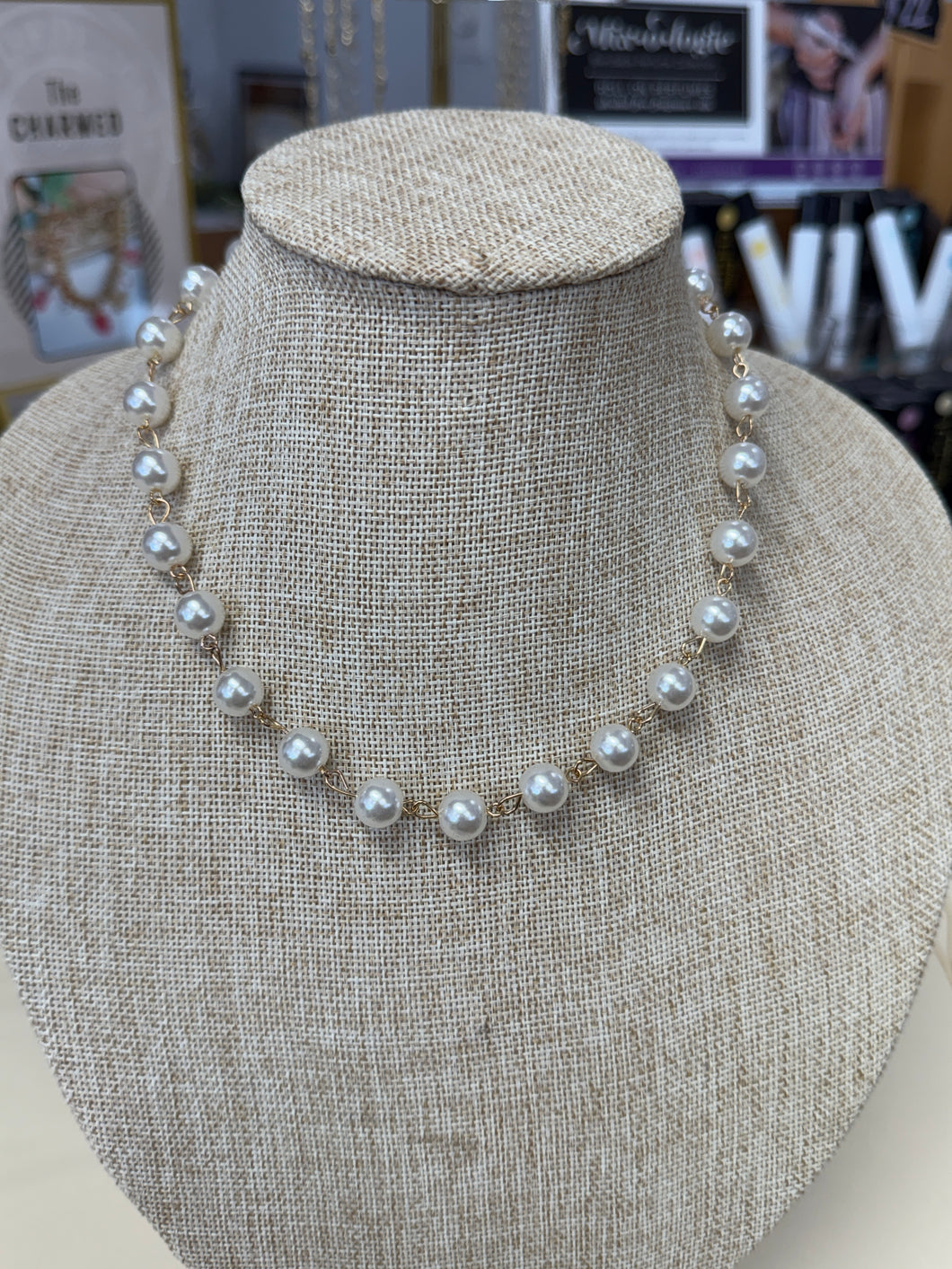 Logan Pearl Necklace