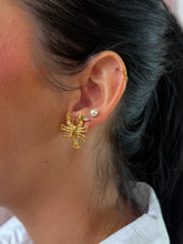 Load image into Gallery viewer, Crawfish Stud Earrings