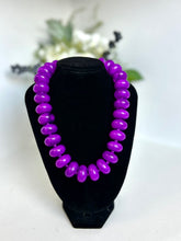 Load image into Gallery viewer, The Resin Crush Beaded Necklace