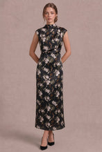Load image into Gallery viewer, The Dark Romance Midi Dress