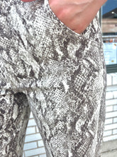 Load image into Gallery viewer, The Aiden Snakeskin Relaxed Fit Denim