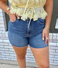 Load image into Gallery viewer, Seam Dreams Denim Shorts