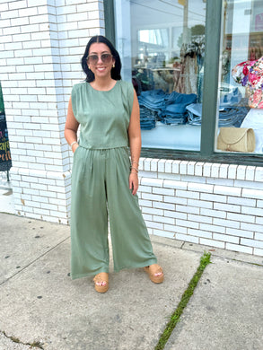 In Getaway Mode Pants Set-Olive