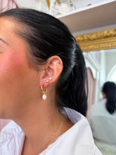 Load image into Gallery viewer, Pearl Lustre Hoop Earrings