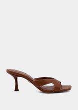 Load image into Gallery viewer, The Chestnut Heel
