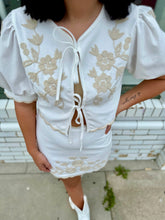 Load image into Gallery viewer, The Prairie Pearl Embroidered Set