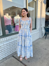 Load image into Gallery viewer, Floral-Scented Breeze Dress