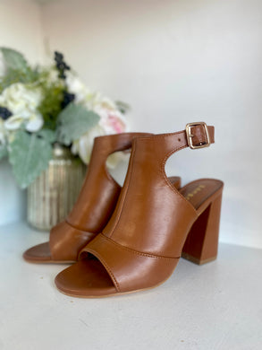 Sweetest Smile Heel