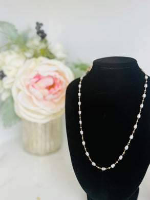 The Elle Pearl Layering Necklace