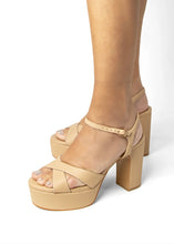 Load image into Gallery viewer, The Gwen Heel
