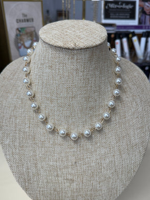 Mini Pearl Necklace