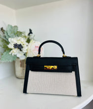 Load image into Gallery viewer, The Mal Mini Purse