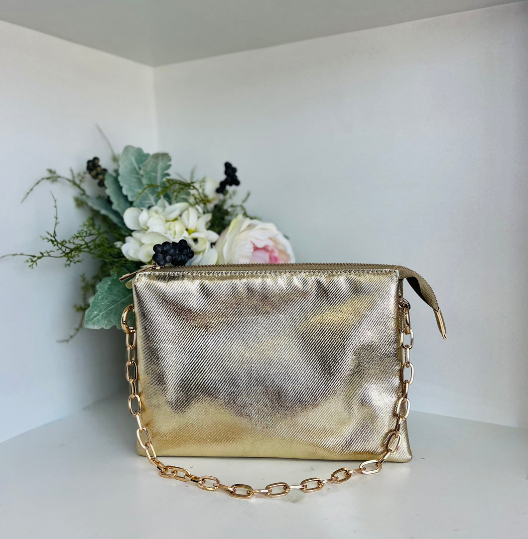 The Gossip Grab Clutch