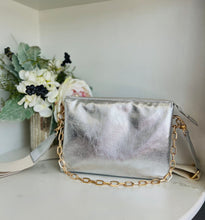 Load image into Gallery viewer, The Gossip Grab Clutch