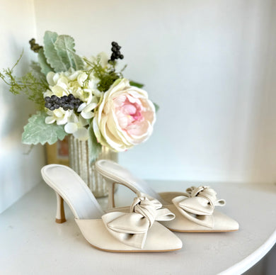 Prim & Proper Heel