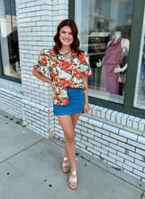 Load image into Gallery viewer, Freshly Printed Floral Top
