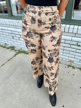 Load image into Gallery viewer, Rust &amp; Romance Floral Denim