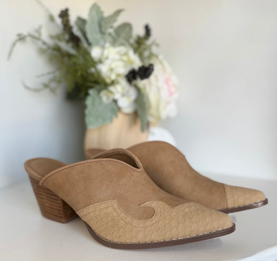 Sunset Trail Mule Heel