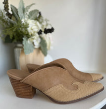 Load image into Gallery viewer, Sunset Trail Mule Heel