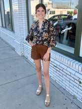 Load image into Gallery viewer, Canyon Suede Shorts