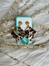 Load image into Gallery viewer, Black Marble Diamonds