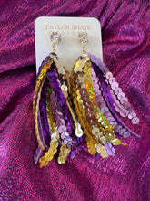 Load image into Gallery viewer, Sequin Tassel Earrings