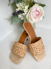 Load image into Gallery viewer, The Luna Heels