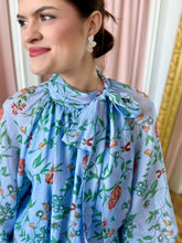 Load image into Gallery viewer, Sweet Blossoms Top