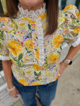 Load image into Gallery viewer, The Sunny Side Lace Top