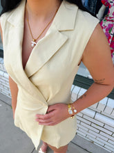 Load image into Gallery viewer, Best Dressed Vest