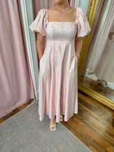 Load image into Gallery viewer, The Laura Floral Midi