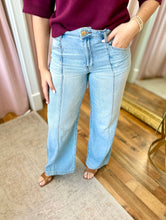 Load image into Gallery viewer, The Jodi Linen Blend Denim
