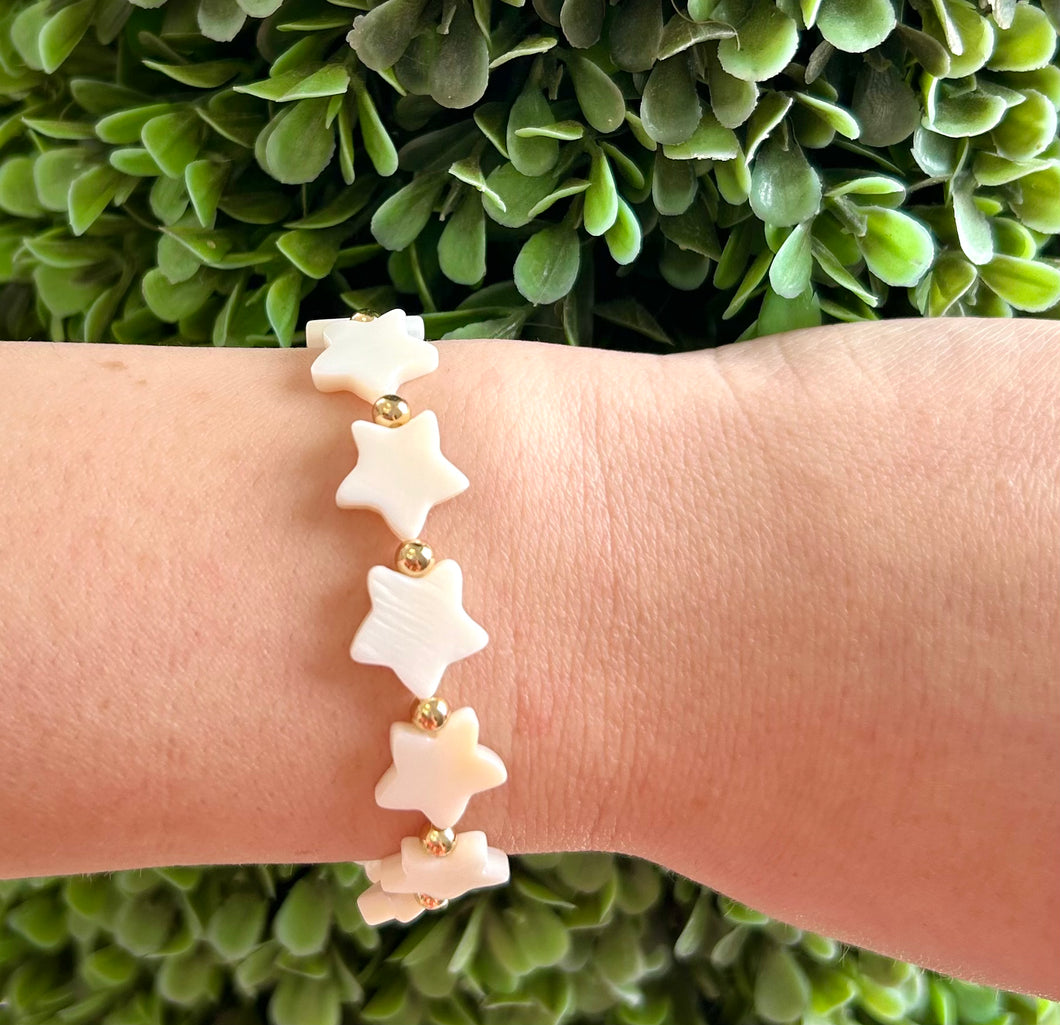 Shelly Star Stretch Bracelet