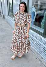 Load image into Gallery viewer, The Autumn Petals Two Piece Set