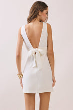 Load image into Gallery viewer, Ivory Ever After Mini