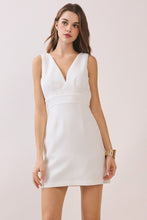 Load image into Gallery viewer, Ivory Ever After Mini