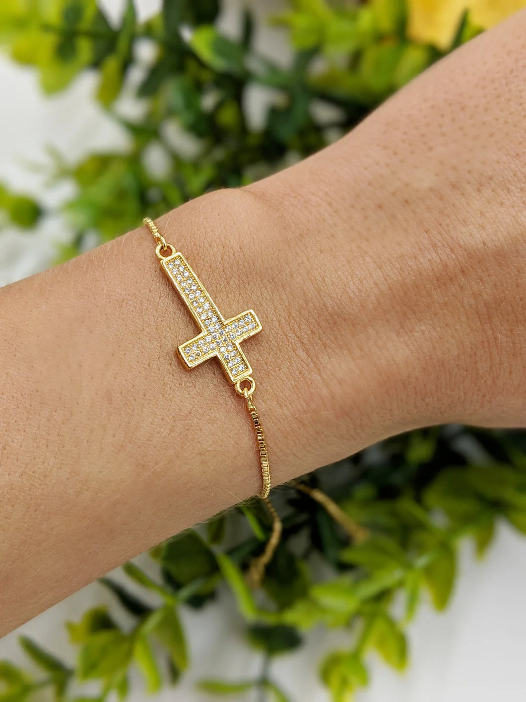 Thin Cross Adjustable Bracelet