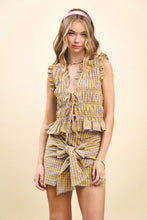 Load image into Gallery viewer, Callin Baton Rouge Gingham Top