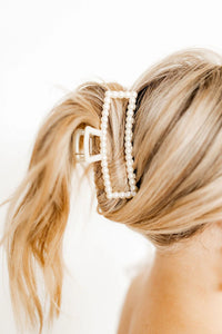 The Phoebe Pearl Hair Clip
