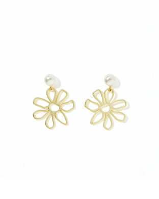 Daisy Me Rollin Earrings