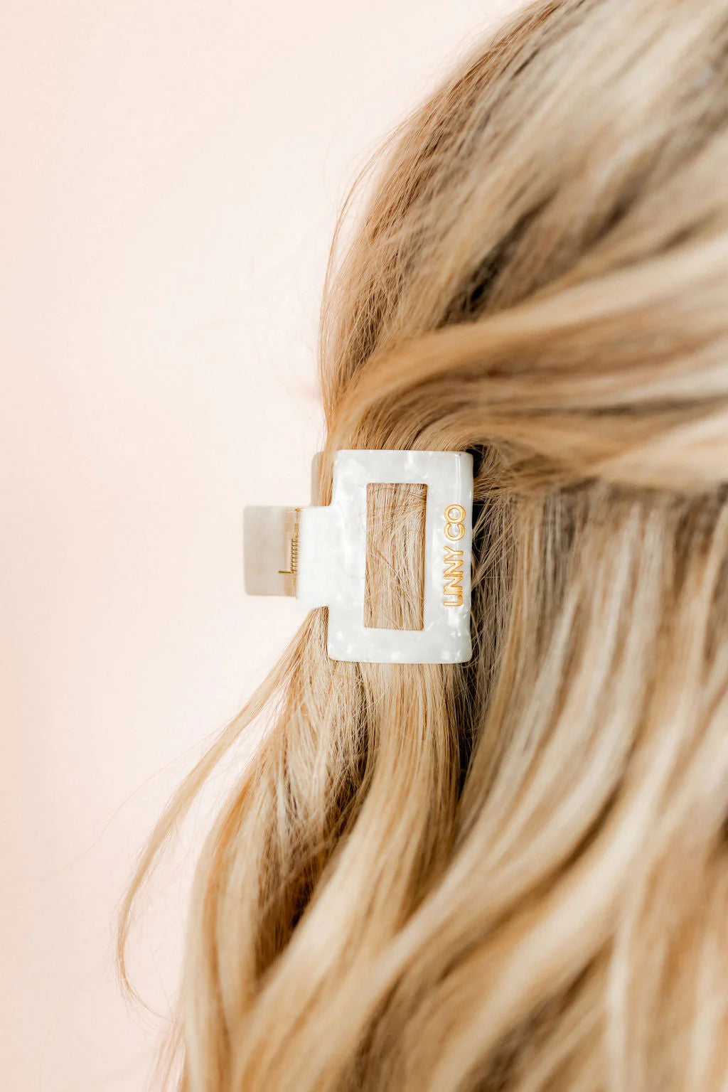 Pearl Hair Clip