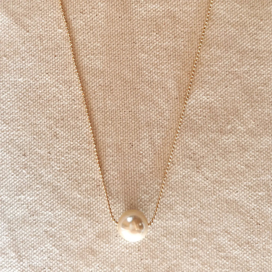 Solitaire Pearl Necklace