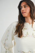 Load image into Gallery viewer, Scalloped Blooms Long Sleeve-Pink